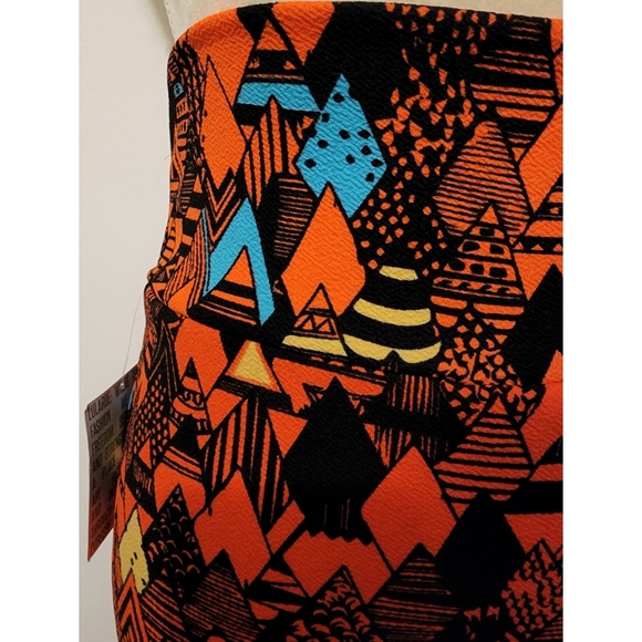 LuLaRoe skirt - Picture 5 of 7